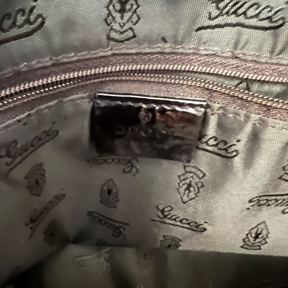Gorgeous authentic Gucci bag - Picture 2 of 4